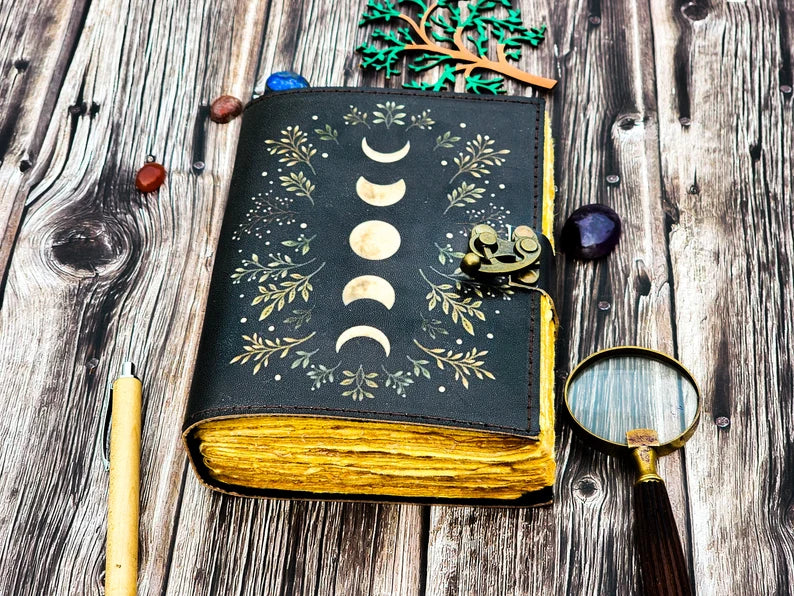 Vintage Journal Handmade Moon Eclipse Leather Journal Diary (5X7Inch), 200 page