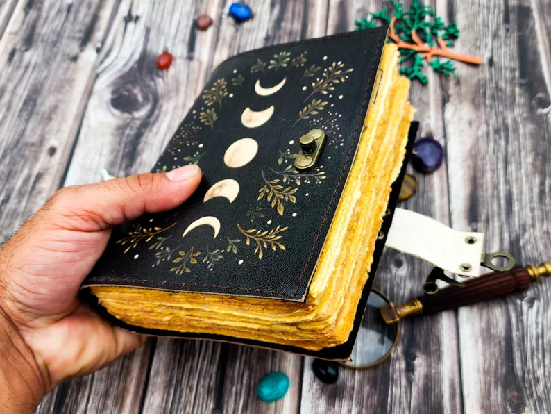 Vintage Journal Handmade Moon Eclipse Leather Journal Diary (5X7Inch), 200 page